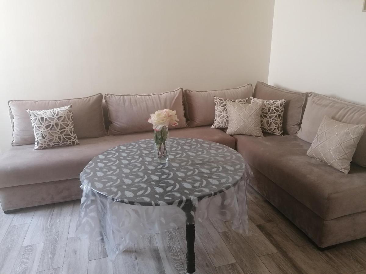 אסאוירה Appartement Pour Famille מראה חיצוני תמונה